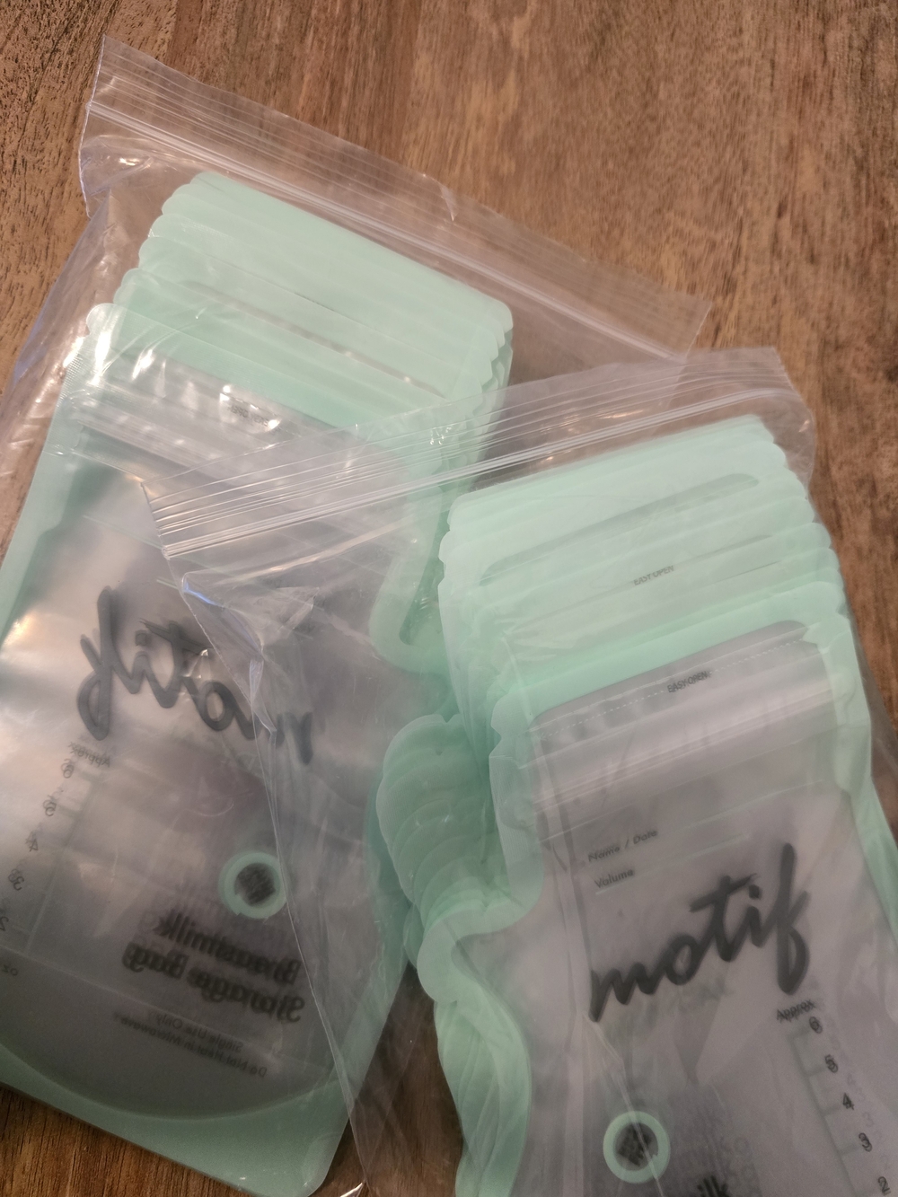 Motif Milk Storage - Picture 4 of 4